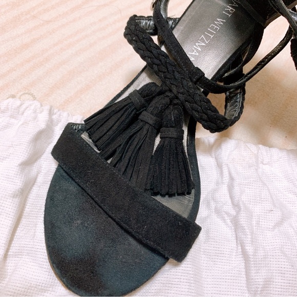 Stuart Weizman Black Velvet Tassels Sandals US 7 1/2 M - Picture 3 of 5